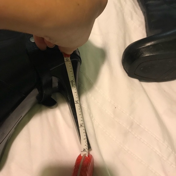 Nine West black leather boots - Picture 4 of 6